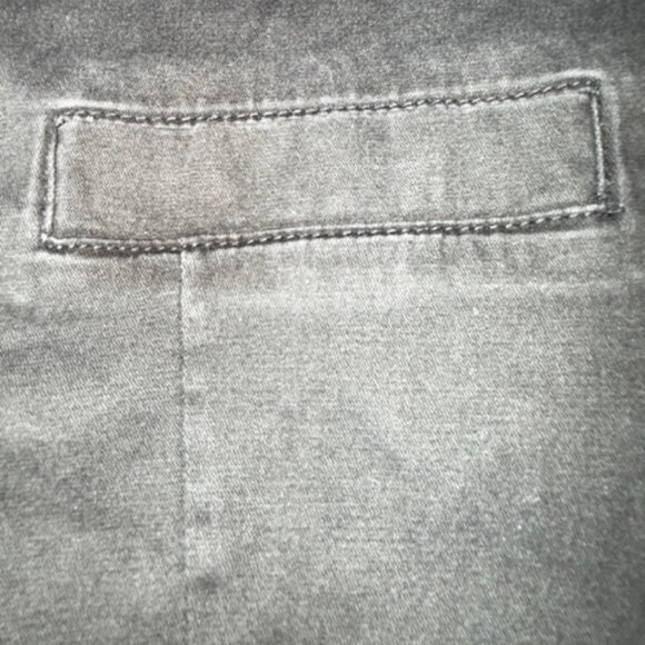 Brandy Melville Black Hooded Utility Jacket, Lightweight, Cropped- One Size - Picture 6 of 13